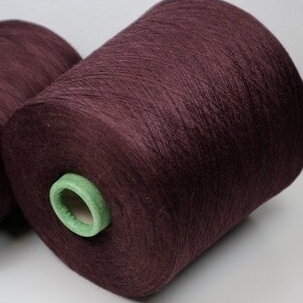 30% ŠILKAS, 70% MERINO vilna / Nanchino 30% ŠILKAS, 70% MERINO vilna / Nanchino
