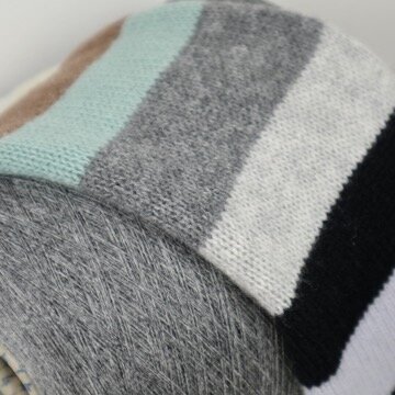 10% KAŠMYRAS, 90% MERINO vilna / Cariaggi 1