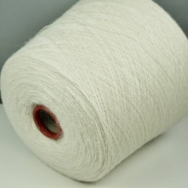 90% super fine ALPAKA, 10% MERINO vilna 90% super fine ALPAKA, 10% MERINO vilna
