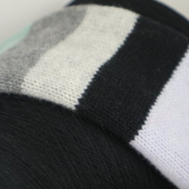 10% KAŠMYRAS, 90% MERINO vilna / Cariaggi 1