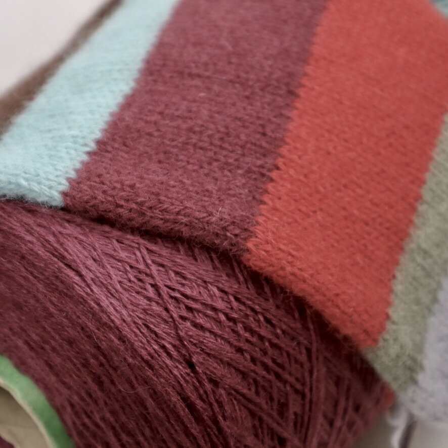 30% ANGORA, 70% MERINO vilna 3