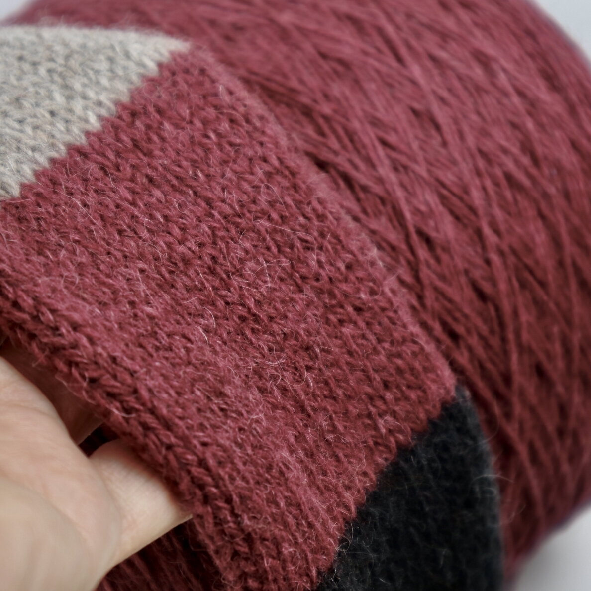 50% baby LAMA, 50% MERINO vilna 2 50% baby LAMA, 50% MERINO vilna 2