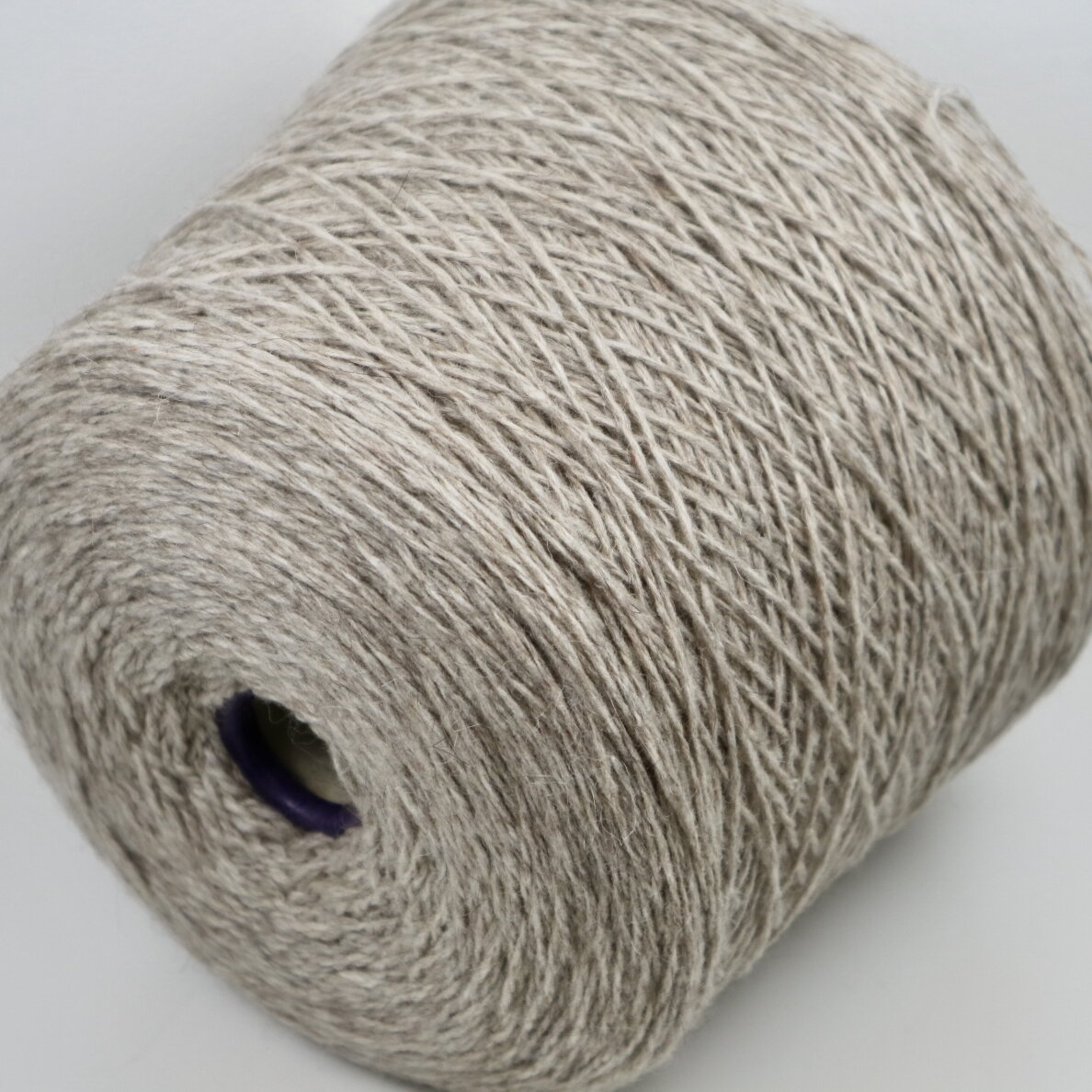 30% baby LAMA, 70% MERINO vilna