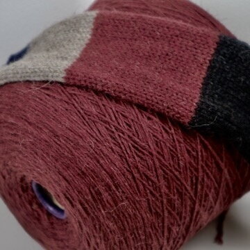 50% baby LAMA, 50% MERINO vilna 1 50% baby LAMA, 50% MERINO vilna 1