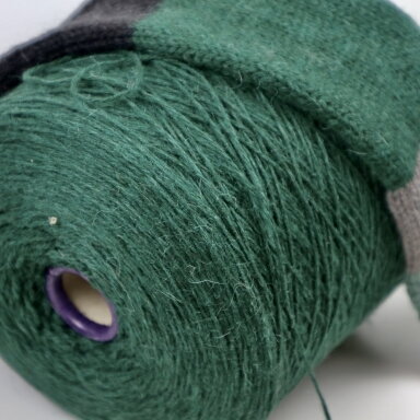 50% baby LAMA, 50% MERINO vilna