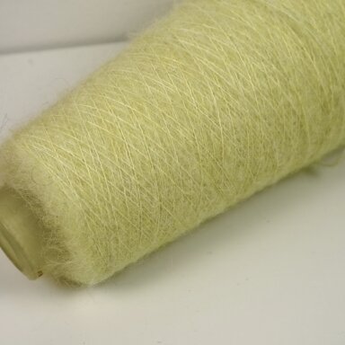 50% iškedenta ALPAKOS vilna super fine, 22% MERINO vilna, 28% PA / AlpaFine 50% iškedenta ALPAKOS vilna super fine, 22% MERINO vilna, 28% PA / AlpaFine