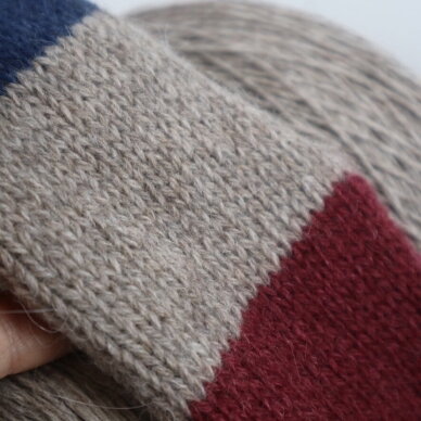 50% baby LAMA, 50% MERINO vilna 1