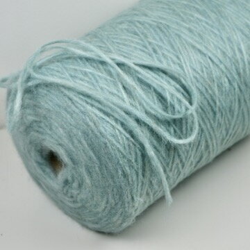 68% baby ALPAKA, 10% MERINO vilna, 22% PA