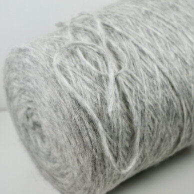 68% baby ALPAKA, 10% MERINO vilna, 22% PA