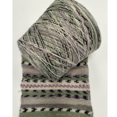 75% MERINO vilna, 25% PA 1 75% MERINO vilna, 25% PA 1