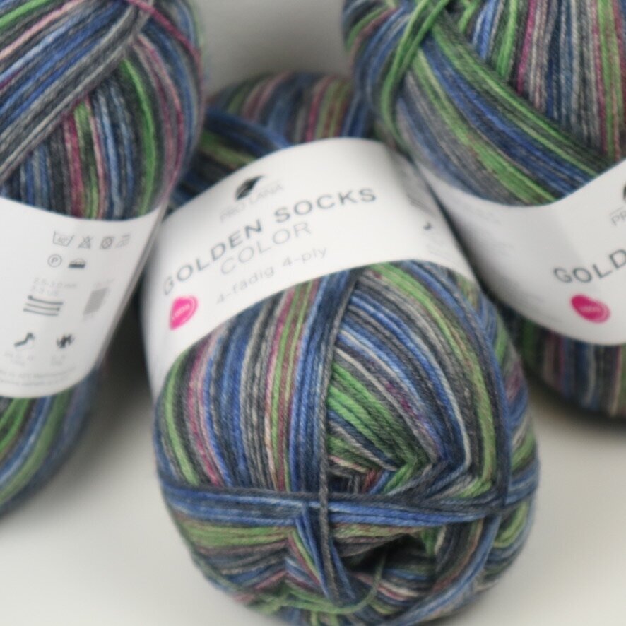 75% vilna superwash, 25% PA / Golden Socks color
