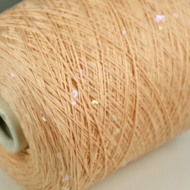100% MERINO vilna + skaidrūs 4 mm žvyneliai 100% MERINO vilna + skaidrūs 4 mm žvyneliai